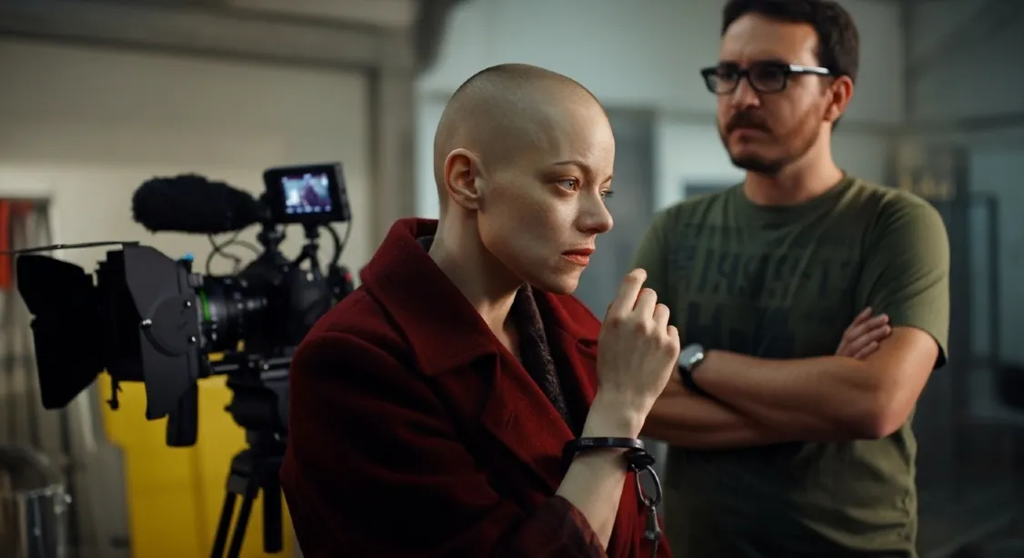 Bugonia: Lanthimos y Emma Stone sacuden Venecia 