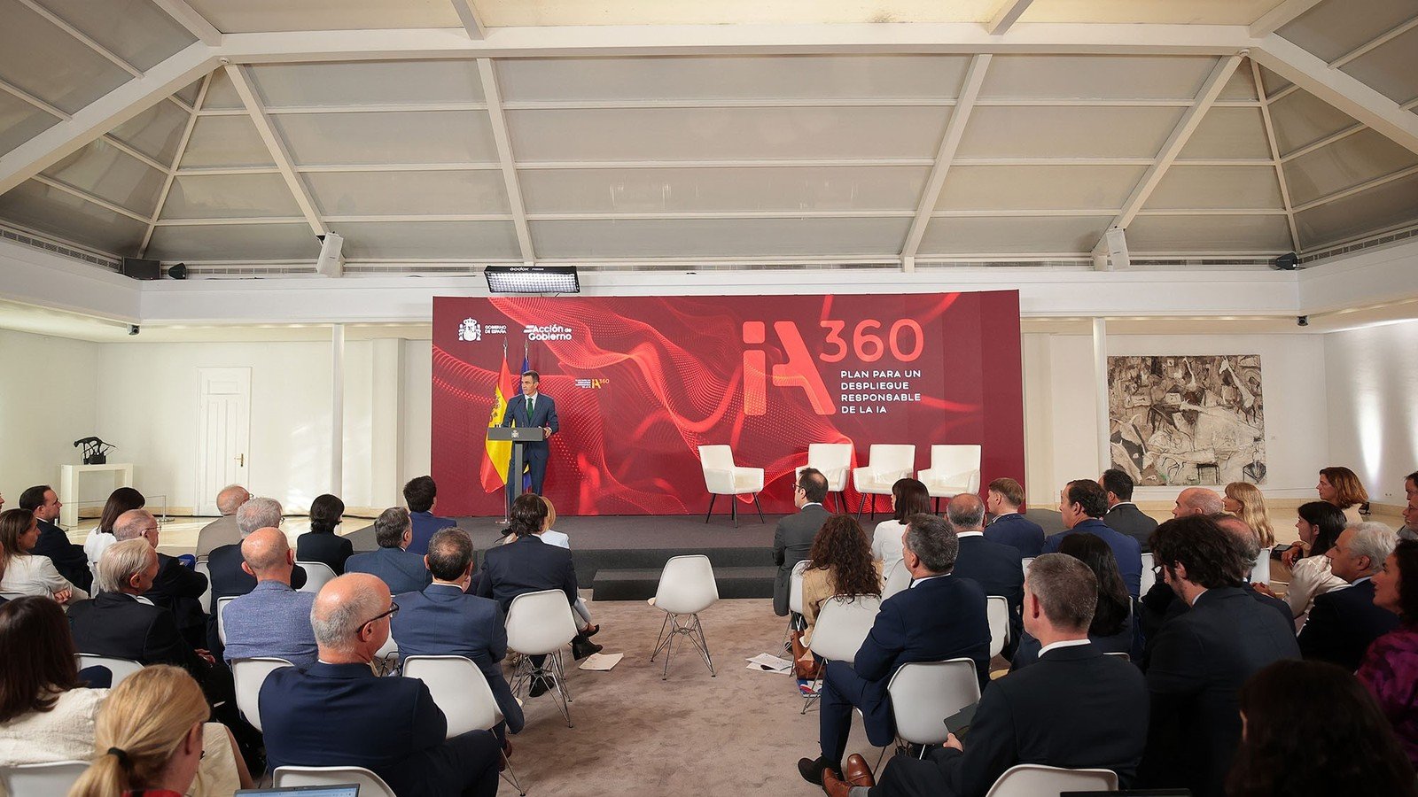 Pedro Sánchez interviene ante los asistentes al acto del Plan IA360 para el despliegue responsable de la IA