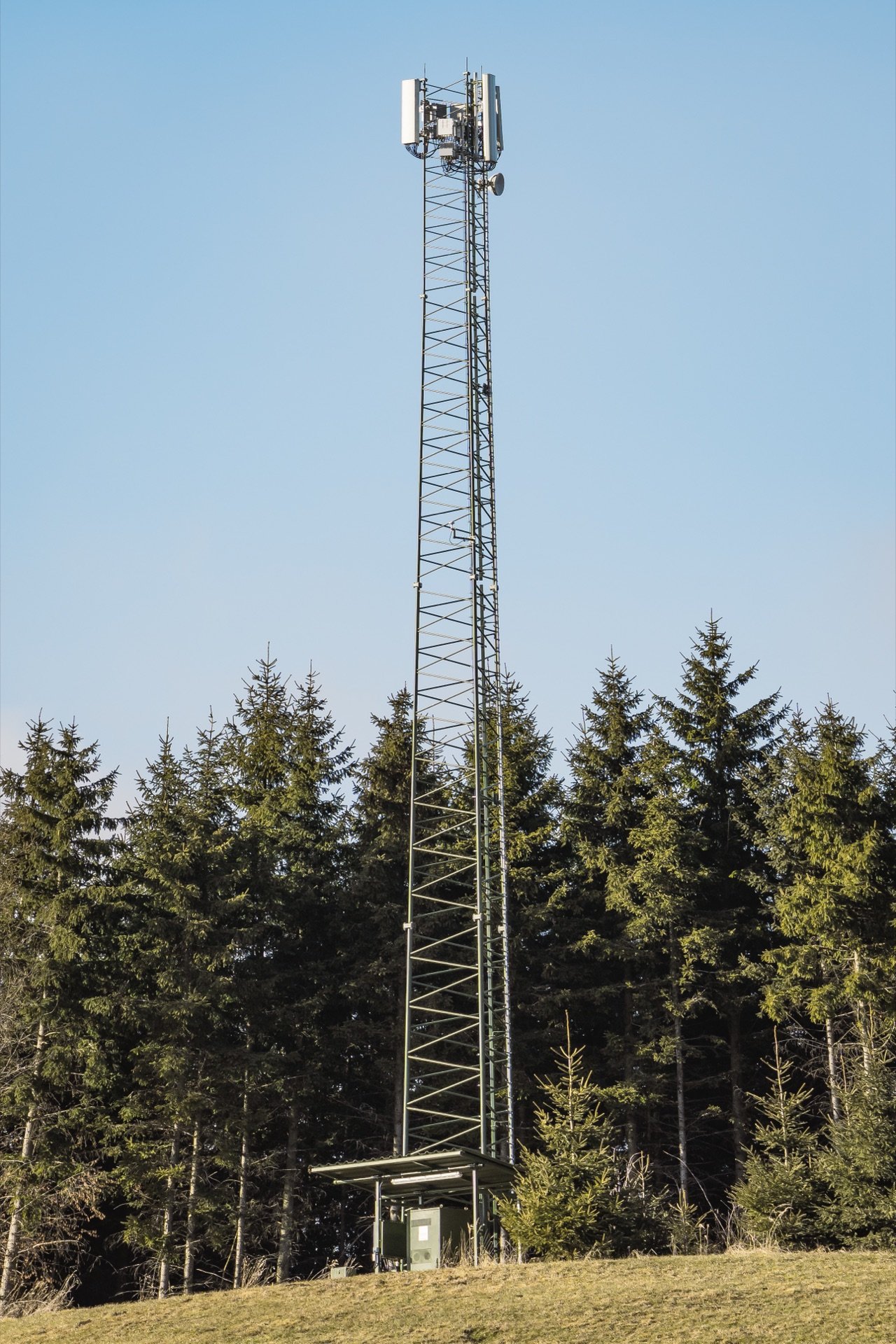 Estación base de telefonía móvil